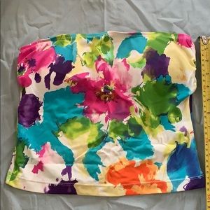 Strapless swim top with built in bra